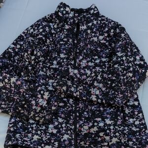 The North Face Women's Multicolor Patterned Puffer Jacket